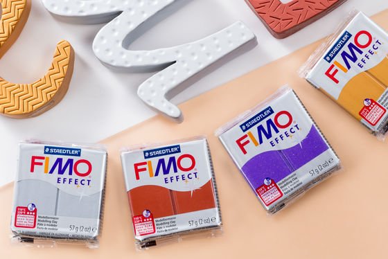 Pâte polymère FIMO série Soft, blanche, n. 0,57 g 2 oz, Pâte à modeler  polymère durcissant au four, Couleurs basiques Fimo Soft by STAEDTLER -   France